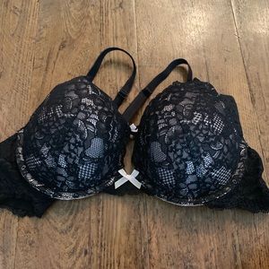 Victoria’s secret dream angels lace push-up!